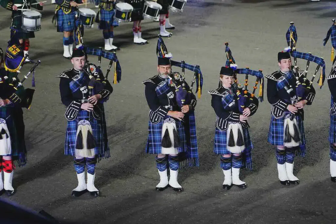 152nd Waipu Highland Games - 5000 attendees unfazed by Scottish weather - NZ Herald
